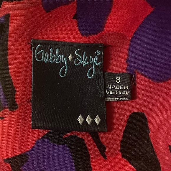 Gabby Skye Floral Print Dress - Picture 7 of 7